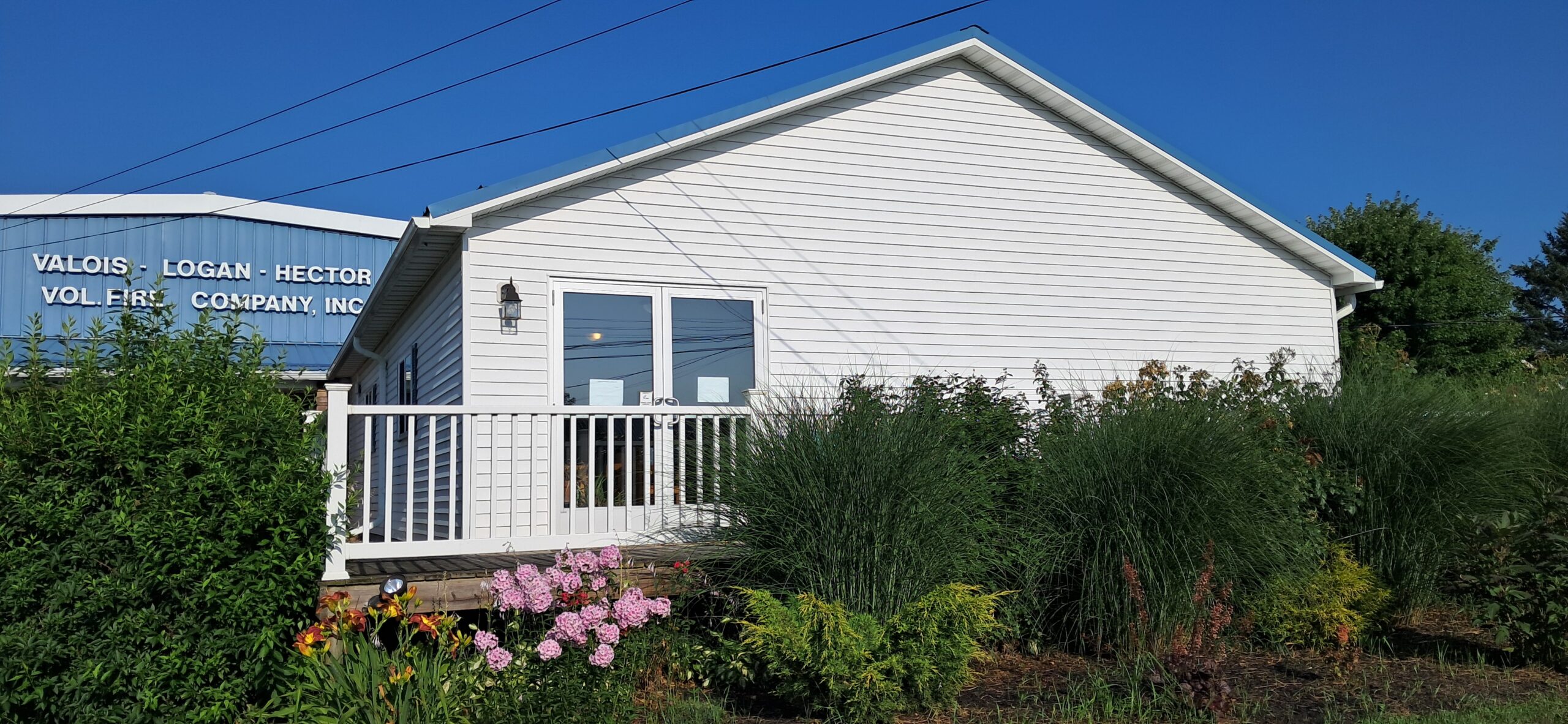 The exterior of the Hector Library